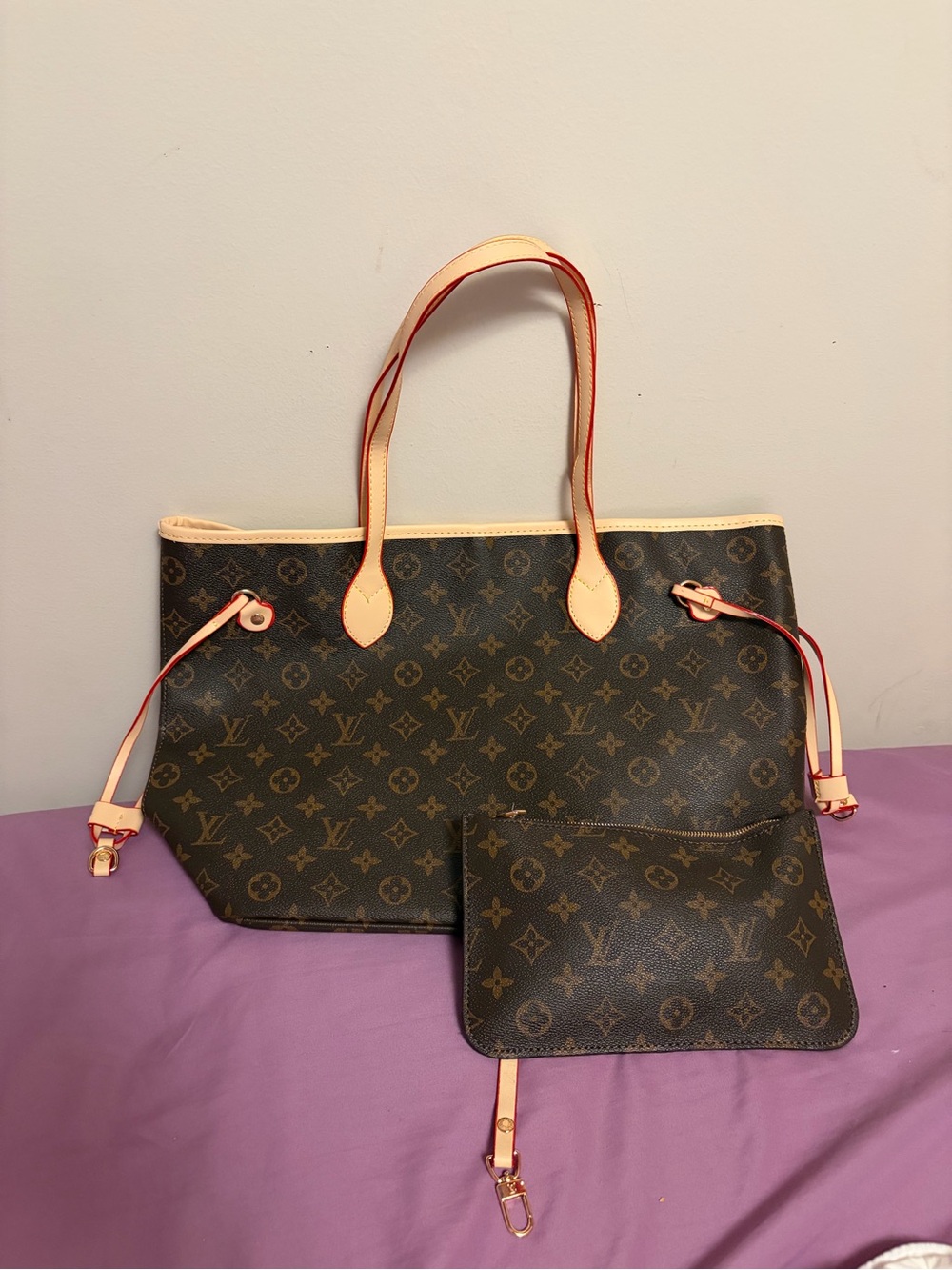 Louis Vuitton Monogram Neverfull Tote with Natural Vachetta Trim